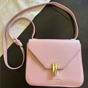 Kate Loxton Like New Crossbody Bag